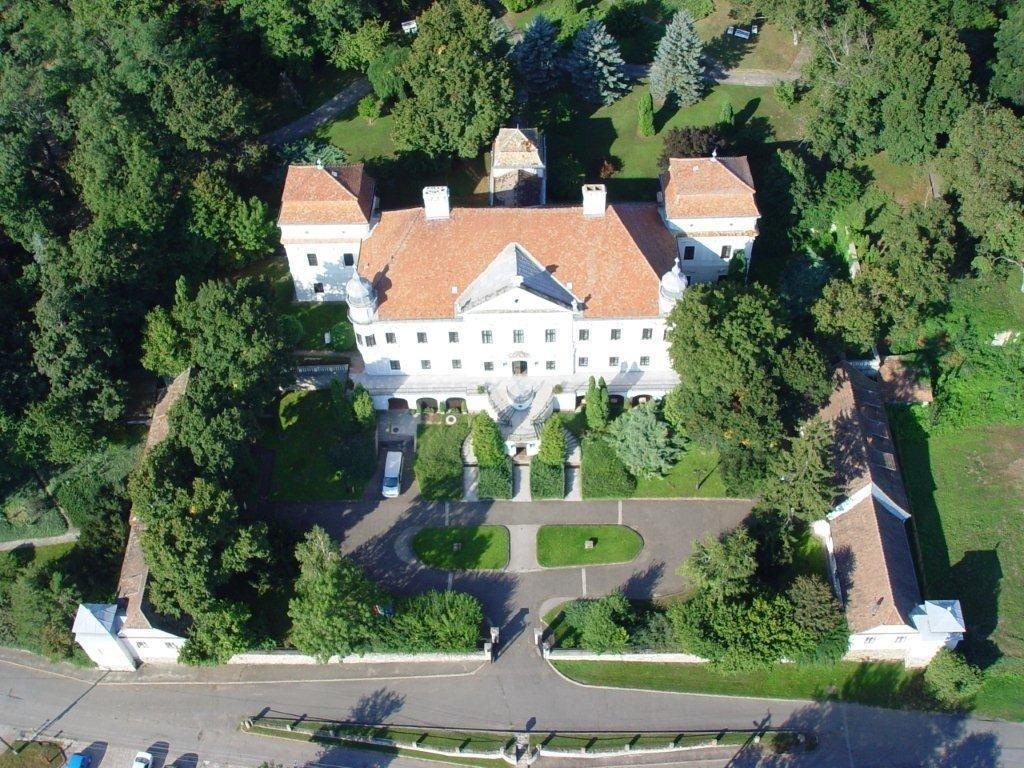 Teleki-Degenfeld Kastélyszálló Szirák Extérieur photo