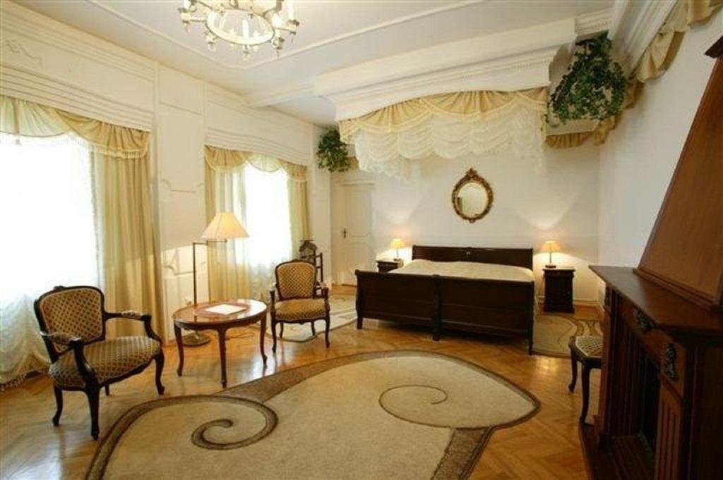 Teleki-Degenfeld Kastélyszálló Szirák Extérieur photo