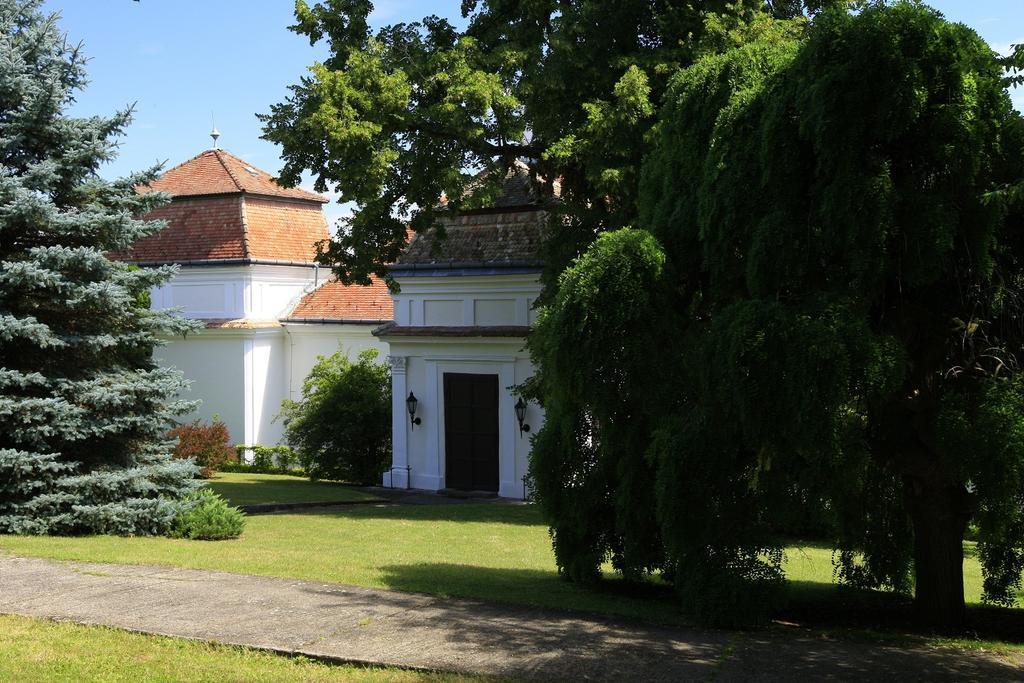 Teleki-Degenfeld Kastélyszálló Szirák Extérieur photo